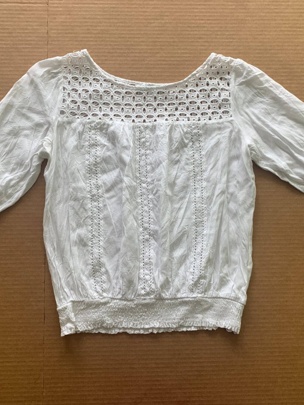 Solitaire by Ravi Khosla White Crochet Lace Boho Blouse Peasant Top Sz M